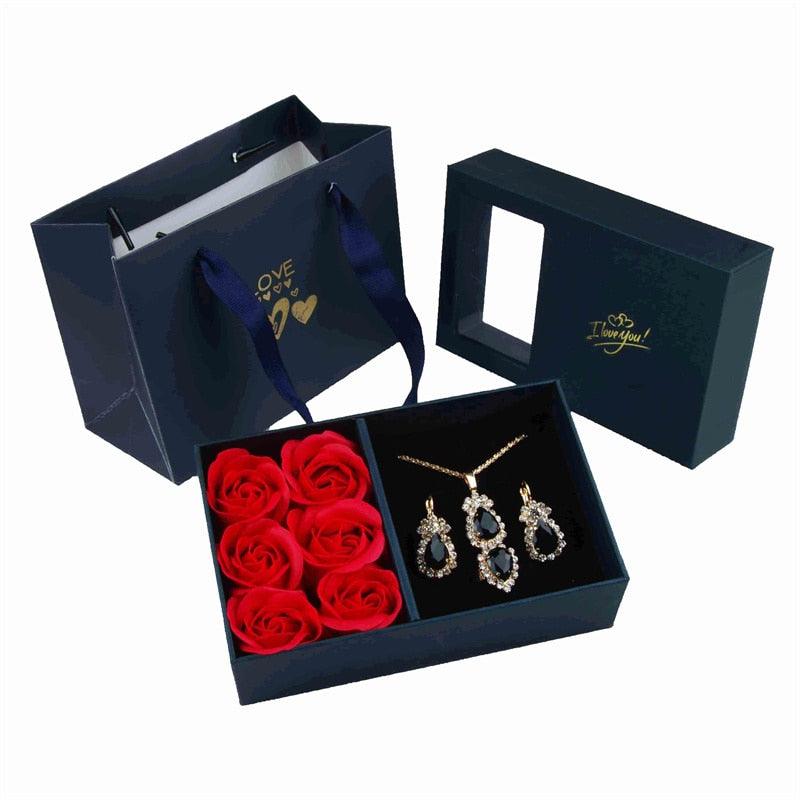 Caixa Baumont com Pedras em Rubi: Colar + Brincos + Anel + Rosas Perfumadas: Dia das Mães 30%OFF ❤️