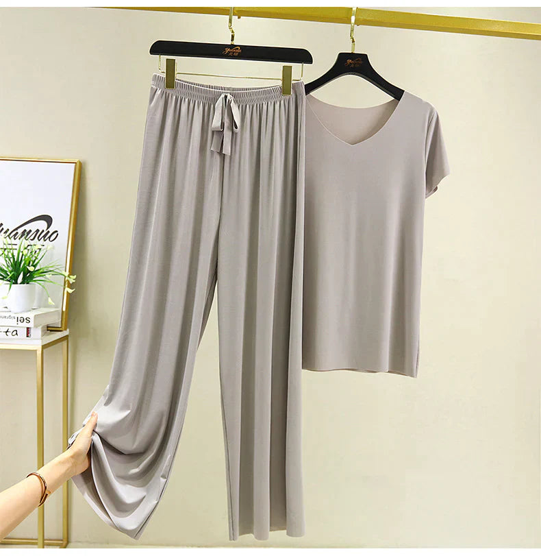 Conjunto Camiseta + Calça Baumont