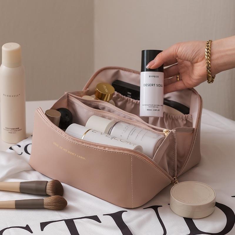 Bolsa Necessaire Woman  2024