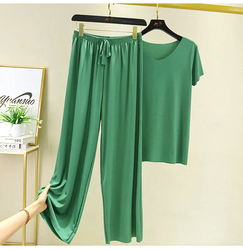 Conjunto Camiseta + Calça Baumont