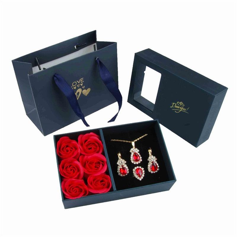 Caixa Baumont com Pedras em Rubi: Colar + Brincos + Anel + Rosas Perfumadas: Dia das Mães 30%OFF ❤️