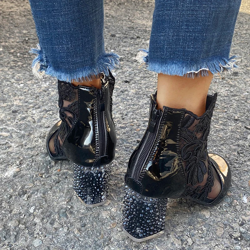 Bota Salem